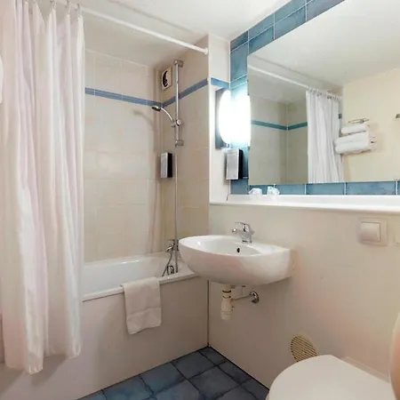 Campanile Zenith Hotel 3*