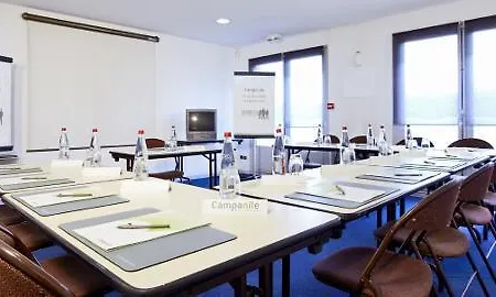 Hotel Campanile Zenith 3*